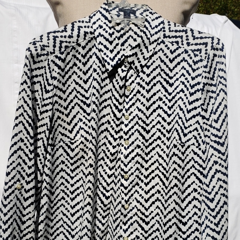 Ann Taylor navy and white blouse.